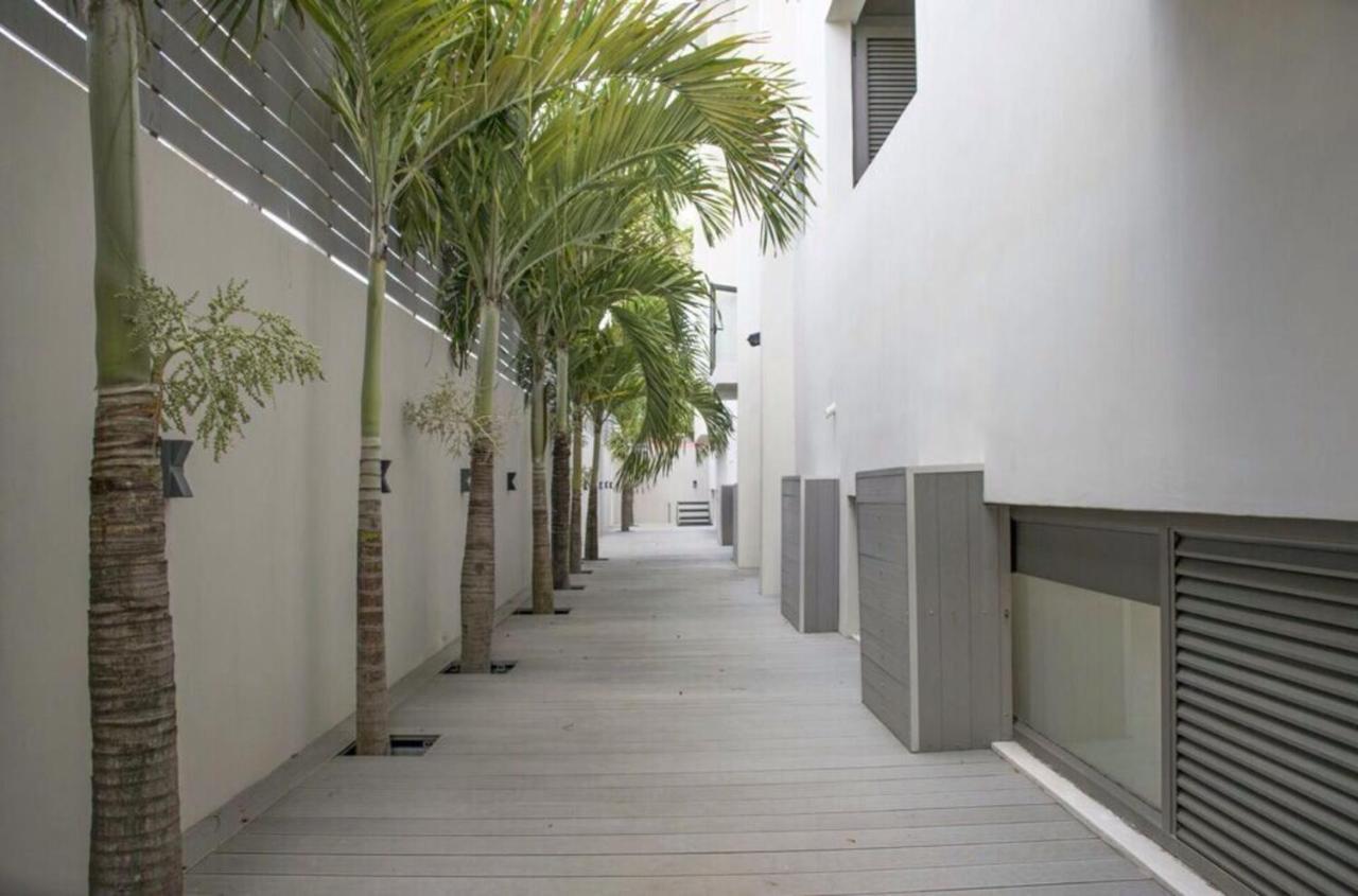 Luxury Modern 2-Bed Apartment Pereybere Grand Baie Exteriör bild